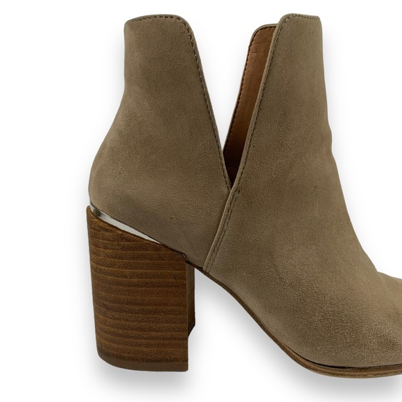 Steve Madden Taupe Suede Kaylah Pointed Toe Heeled Bootie - Picture 9 of 14